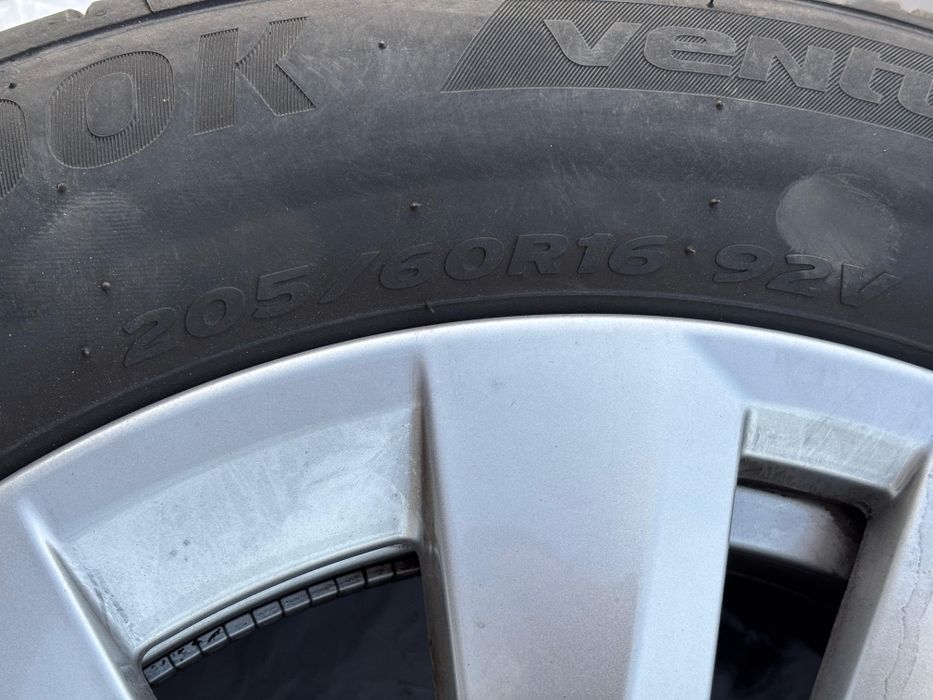 Jante aliaj 16" Velorum Skoda Octavia / anvelope Hankook