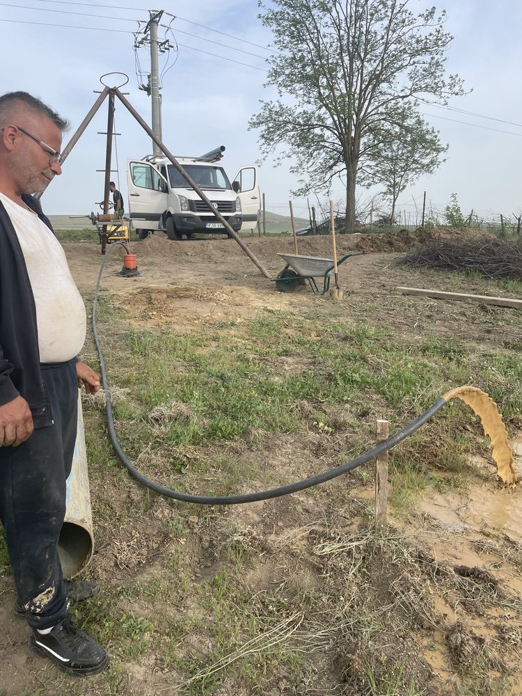 Foraje puțuri apa de mica si mare adancime