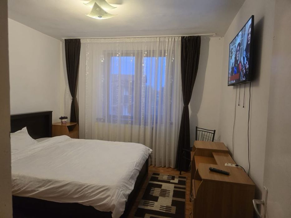 Inchiriez apartament ultracentral, zona Unirii!