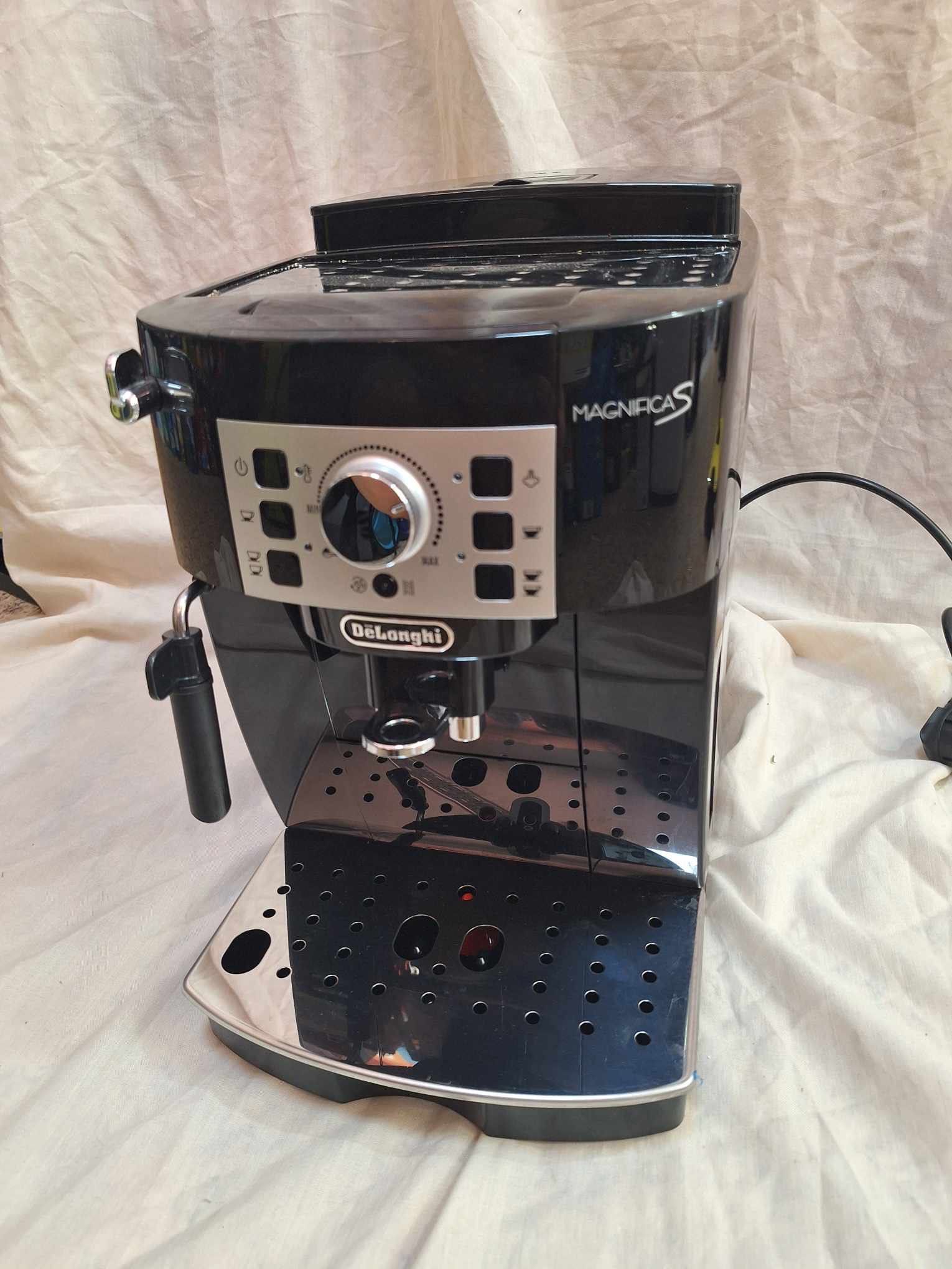 Delonghi magnifica s