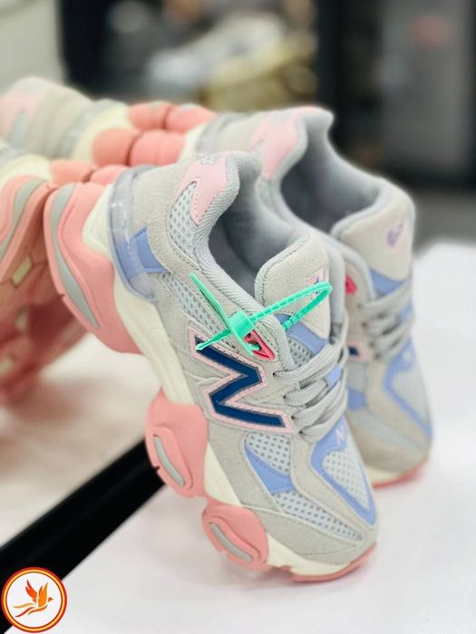 Pe comanda calitate superioara !!!
New Balance copii 
Marimi 31,32,33,