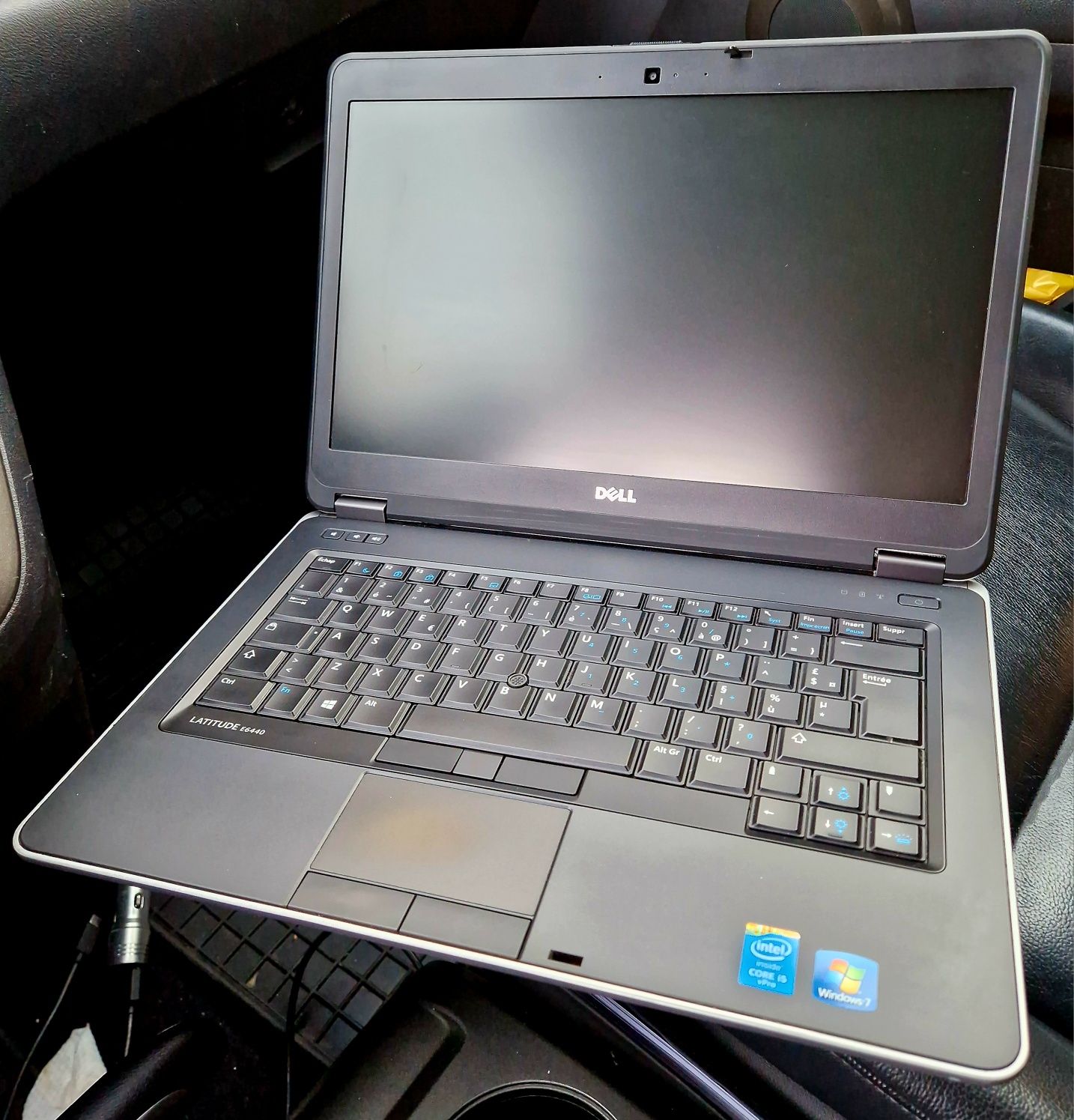 Лаптоп Dell Latitude E6440 Перфектен!