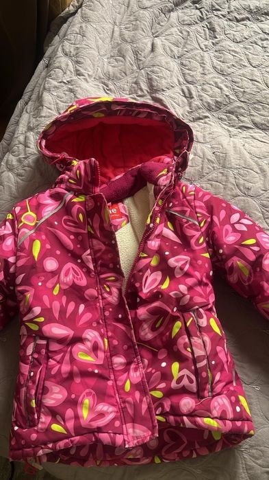 Зимняя куртка для девочки