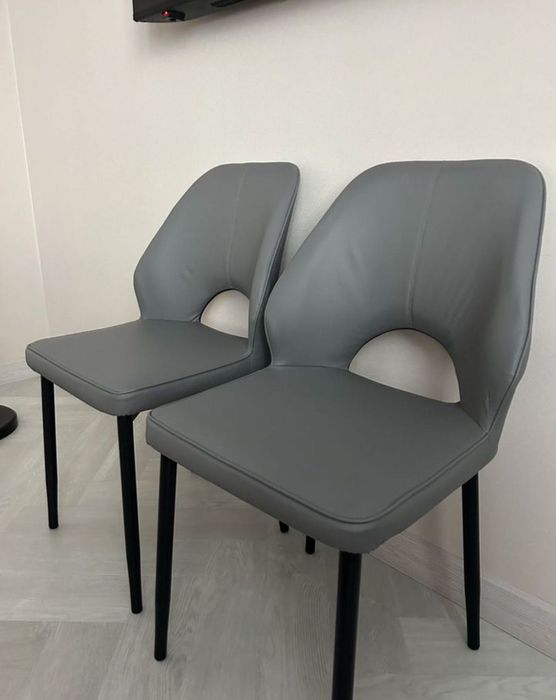 Стулья кухонные 2шт