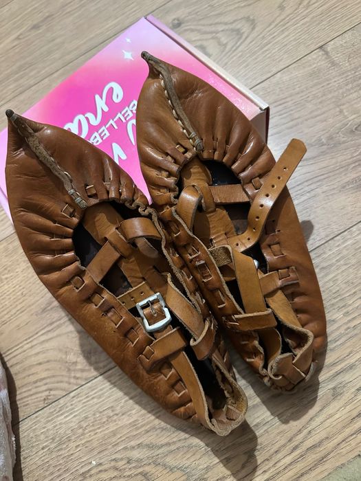 Дамски цървули .