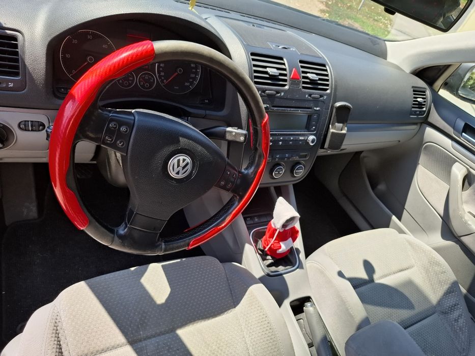 Vând VW Jetta 2.0 diesel 2006