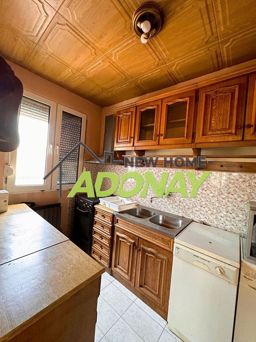 Продава се Четиристаен апартамент в Пловдив, Център - 140 кв.м за 1750 €/кв.м - Снимка #8