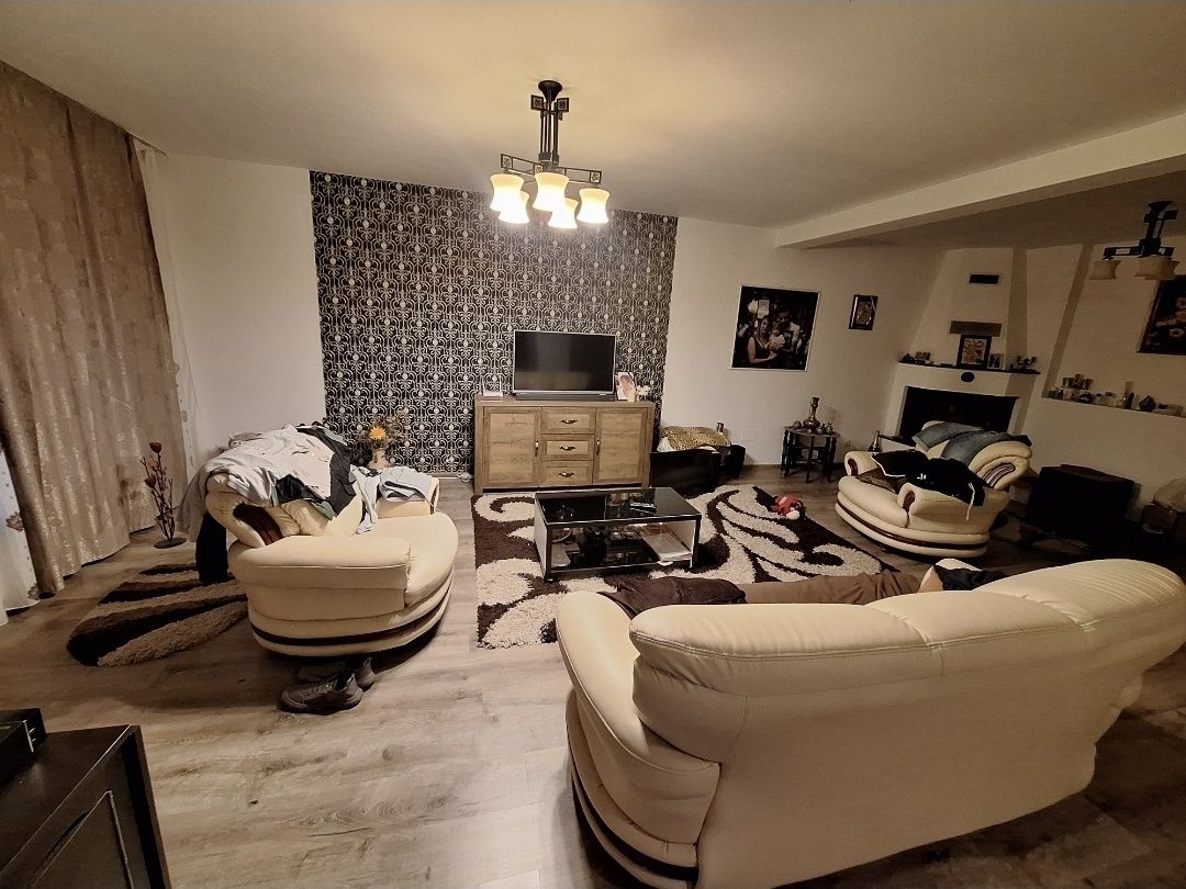 Casa P+M în Ghercesti str. Primaverii cu toate utilitatile