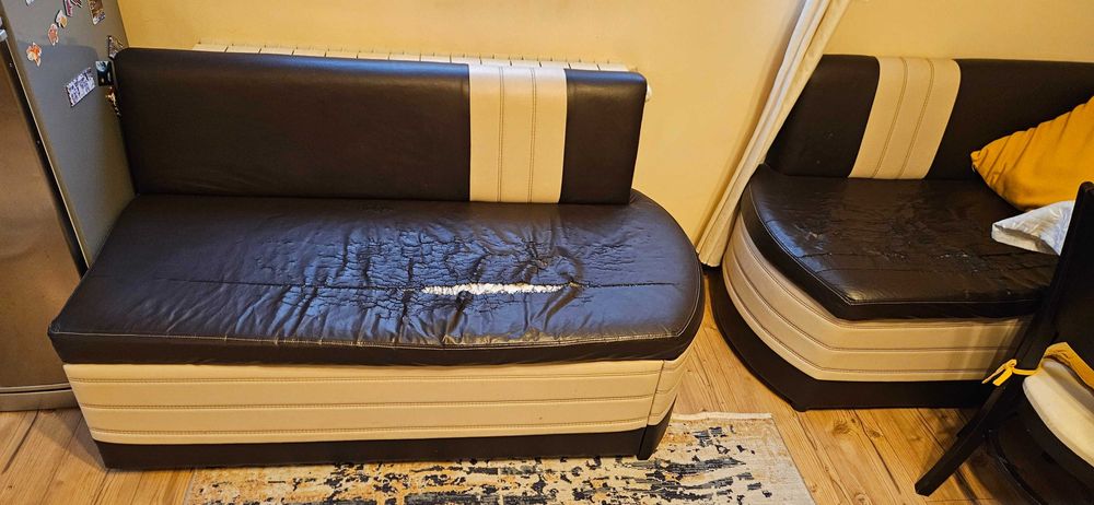 Ъглова гарнитура от две части