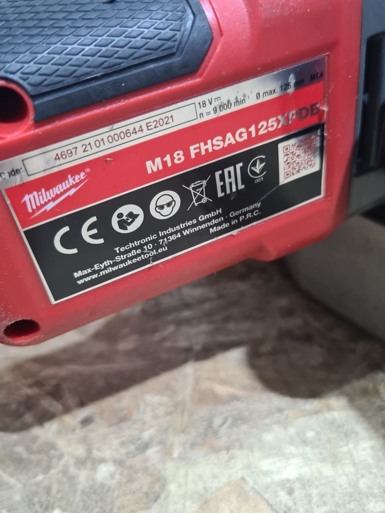 Flex freza lemn Milwaukee M18 RFHSAG90