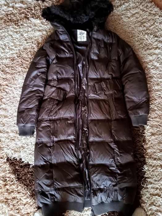 Vând Geaca lunga PULL BEAR