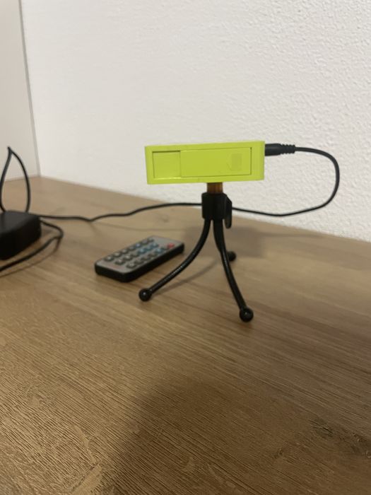 Продаи мини проэктор