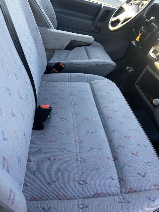 Wolkswagen Caravelle T4 Transporter 8+1 locuri , recent vopsit