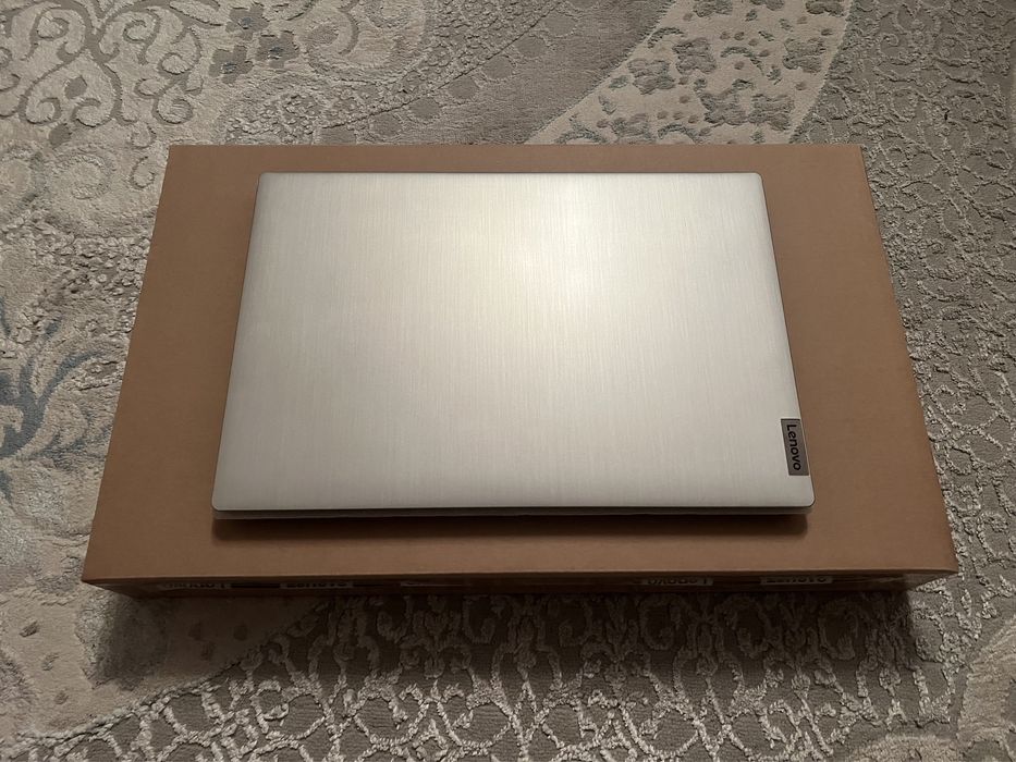 Ноутбук как новый Lenovo ideapad 3