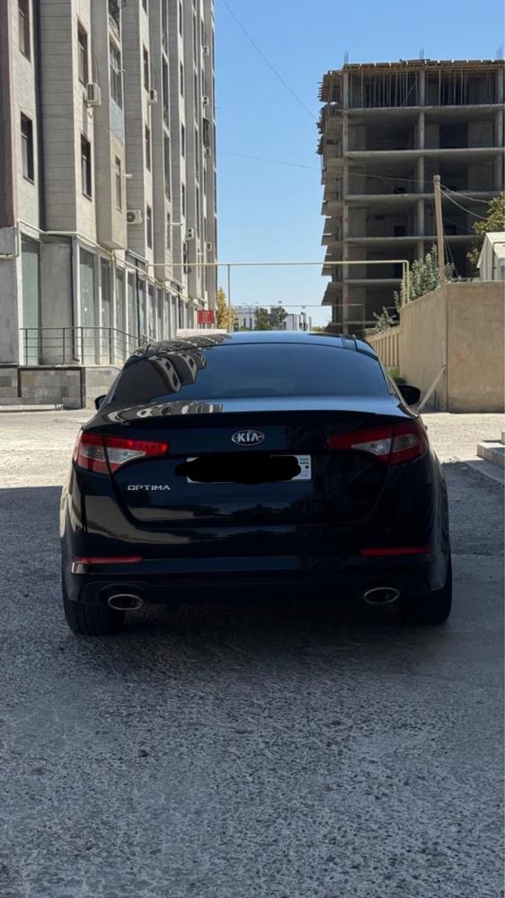 Kia optima sotiladi