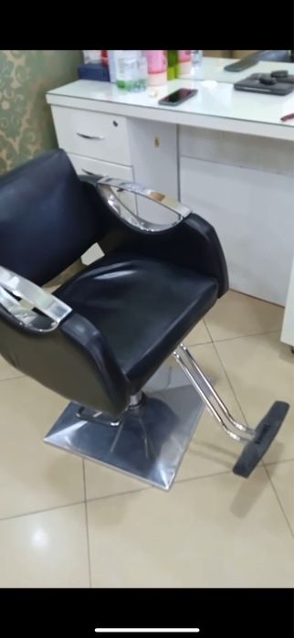 Кресло яхши состояниеда сотилади. 1 млн 500 га