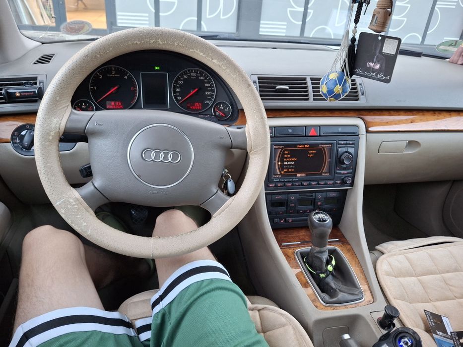 Vând Audi a4 b6 berlina
