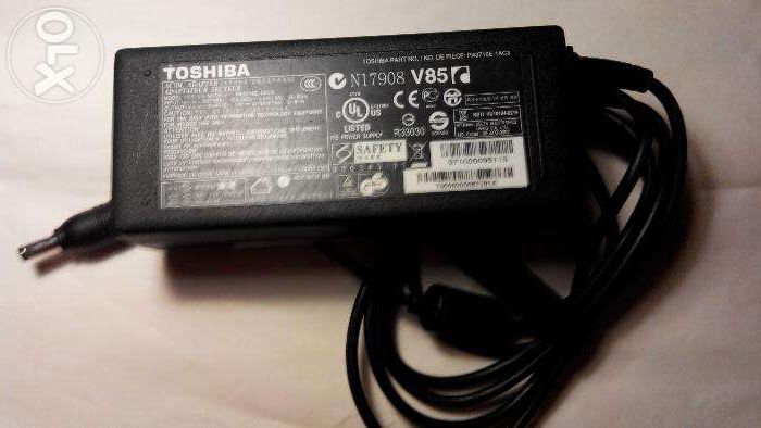 Alimentator Toshiba Original 19V-4,74A 100-:-240V PA3716E-1AC3