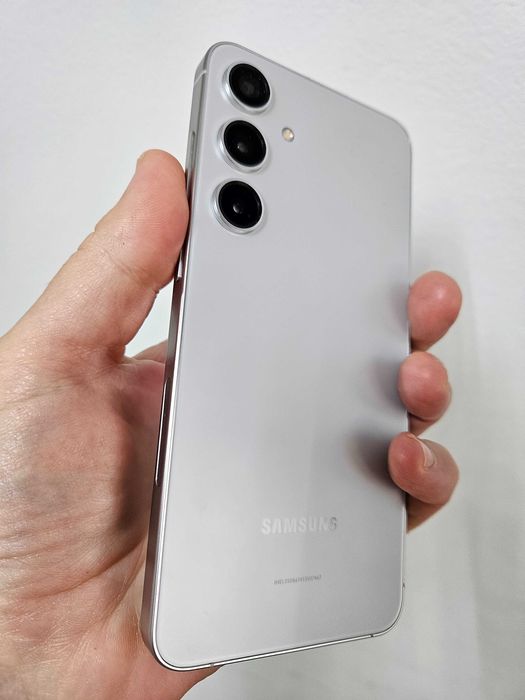 Samsung Galaxy S24 plus, 256Gb, impecabil, Garantie 30 zile.