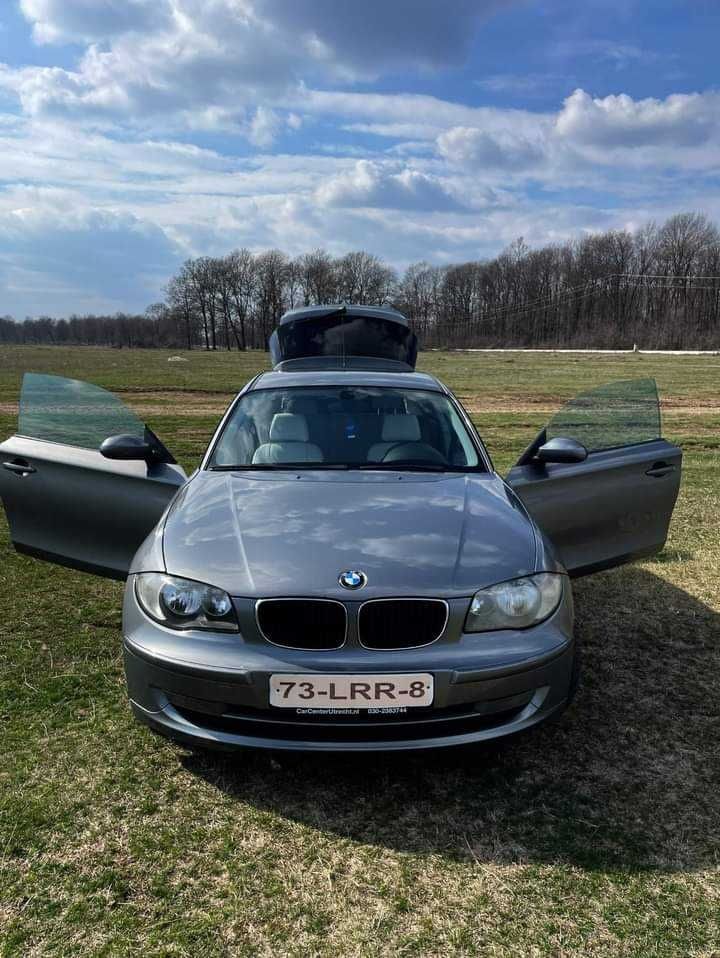 Vând bmw seria 1