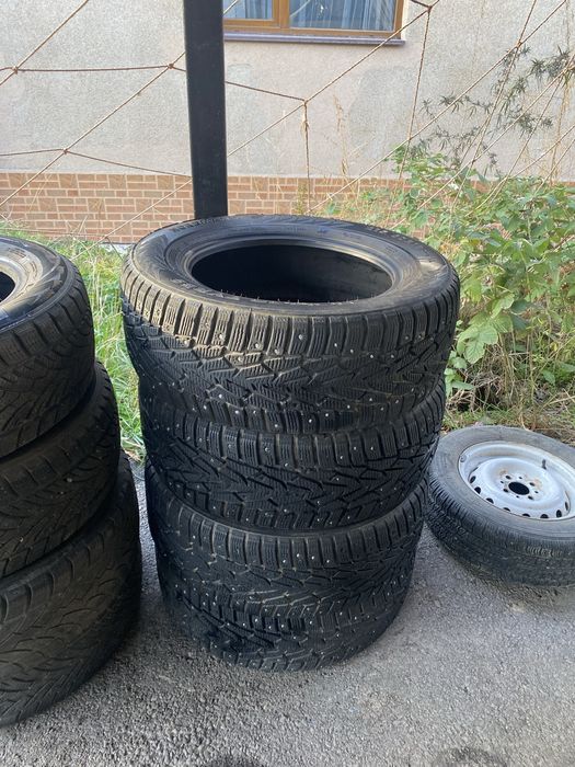 Зимние шины шипованные Nokian Nordman 7 99T комплект