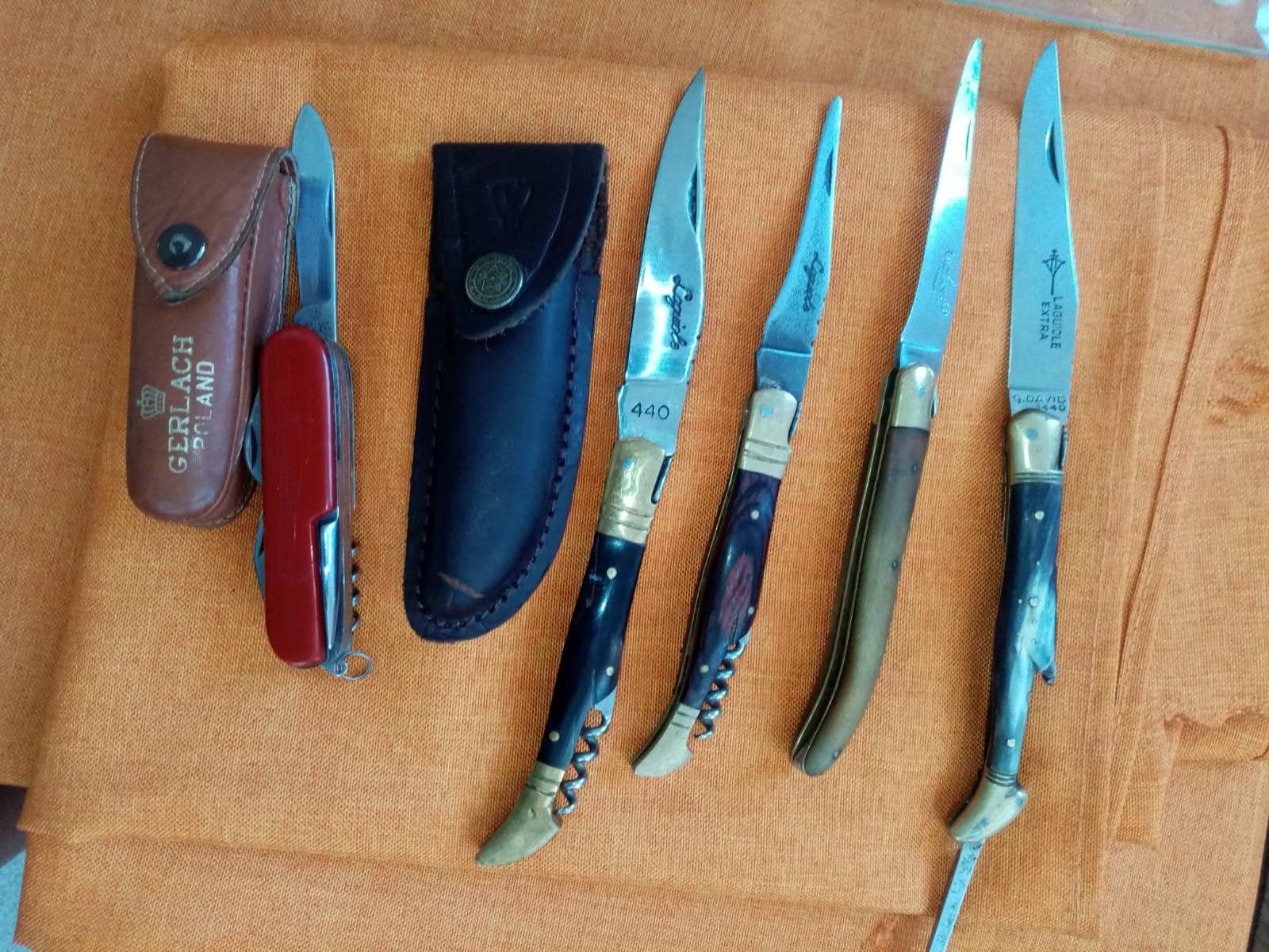 Оригинални френски ножове Лагиол Laguiole pocket knives