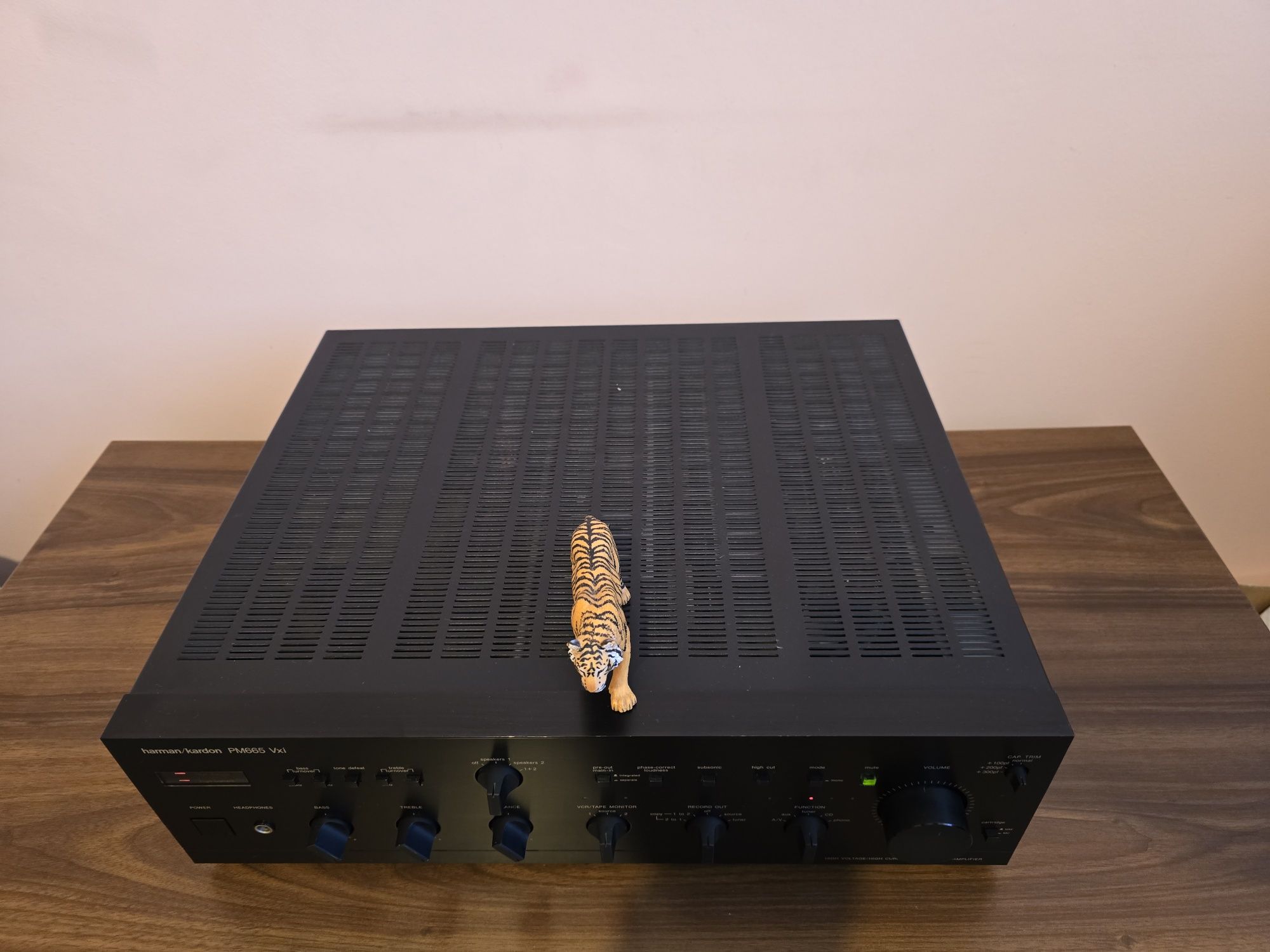 Harman/Kardon PM665Vxi. Un monstru de 2×150 wați. Cap serie. Preț fix