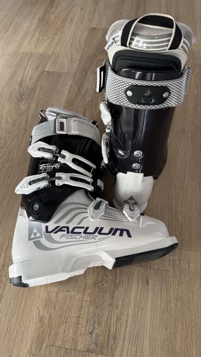 Clapari schi Fischer TRINITY 110 VACUUM