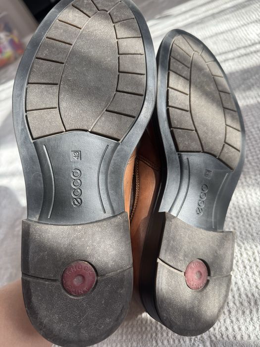 Кожанные ботинки Ecco