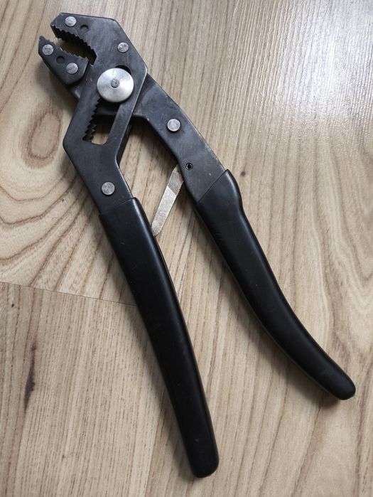 Професионални клещи Craftsman 9" произведено в САЩ