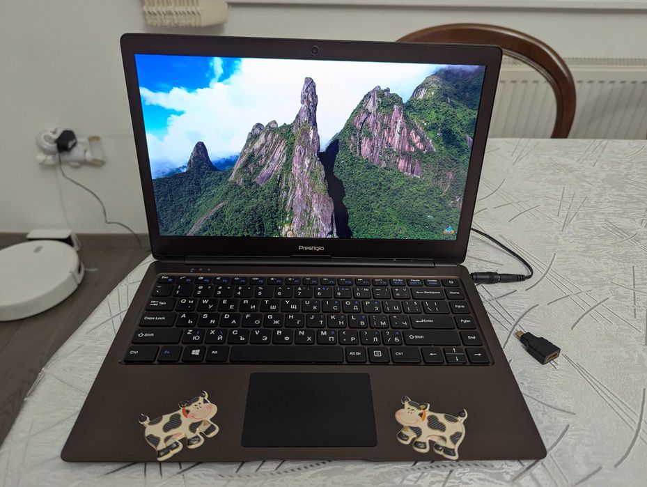 Лаптоп Prestigio Smartbook 133S (1080p FULL HD дисплей с добавено SSD)