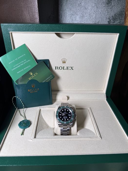 Часовник Rolex Starbucks