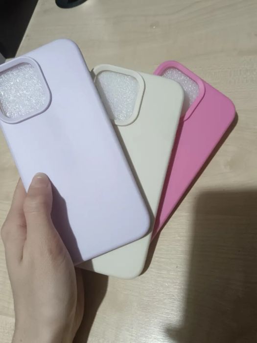 Продам чехлы на айфон 16 про макс