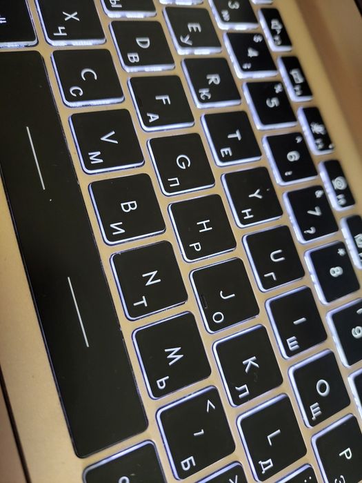 MSI Modern 14 i7 11-avlod