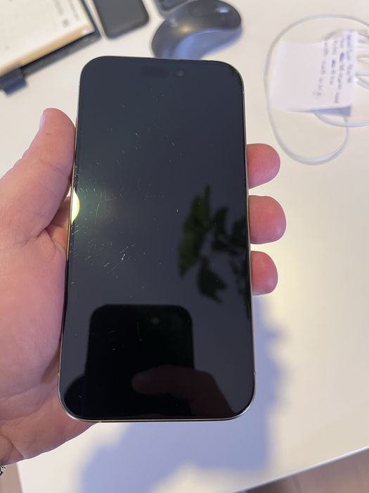Iphone 15 pro 256 necodat stare f buna baterie 87%