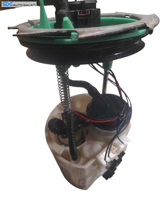 Pompa Combustibil cu Senzor Sonda Litrometrica Rezervor Volkswagen Golf 7 1.2 1.4 1.5 1.8 TSI 2013 - 2017 Cod 5Q0919051AA 5Q0.919.051.AA [N0770]