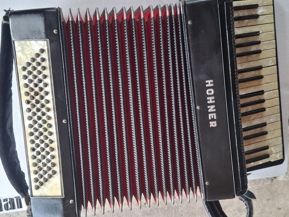 Vand acordeon hohner Verdi 2 bandon 880