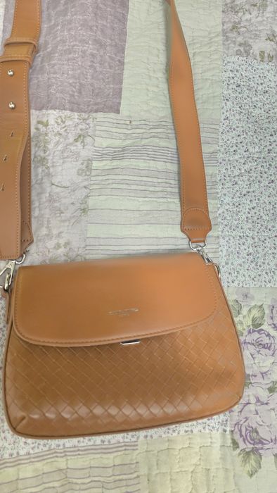 Чанти в много добро състояние