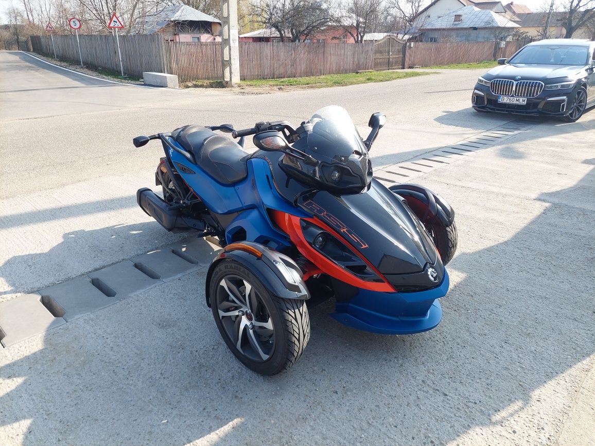 Can Am Spyder RSS 1000 Cm 2015