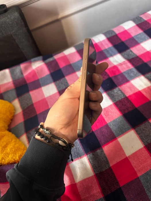 iPhone 16 Pro Max в идеальном состоянии!