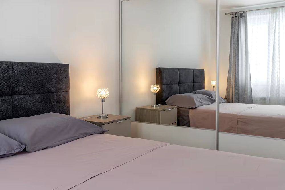 Дава се под наем Тристаен апартамент в София, Студентски град - 100 кв.м за 586.5 € - Снимка #3