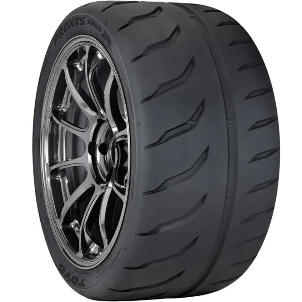 Toyo R8R новые. полуслики оригинал