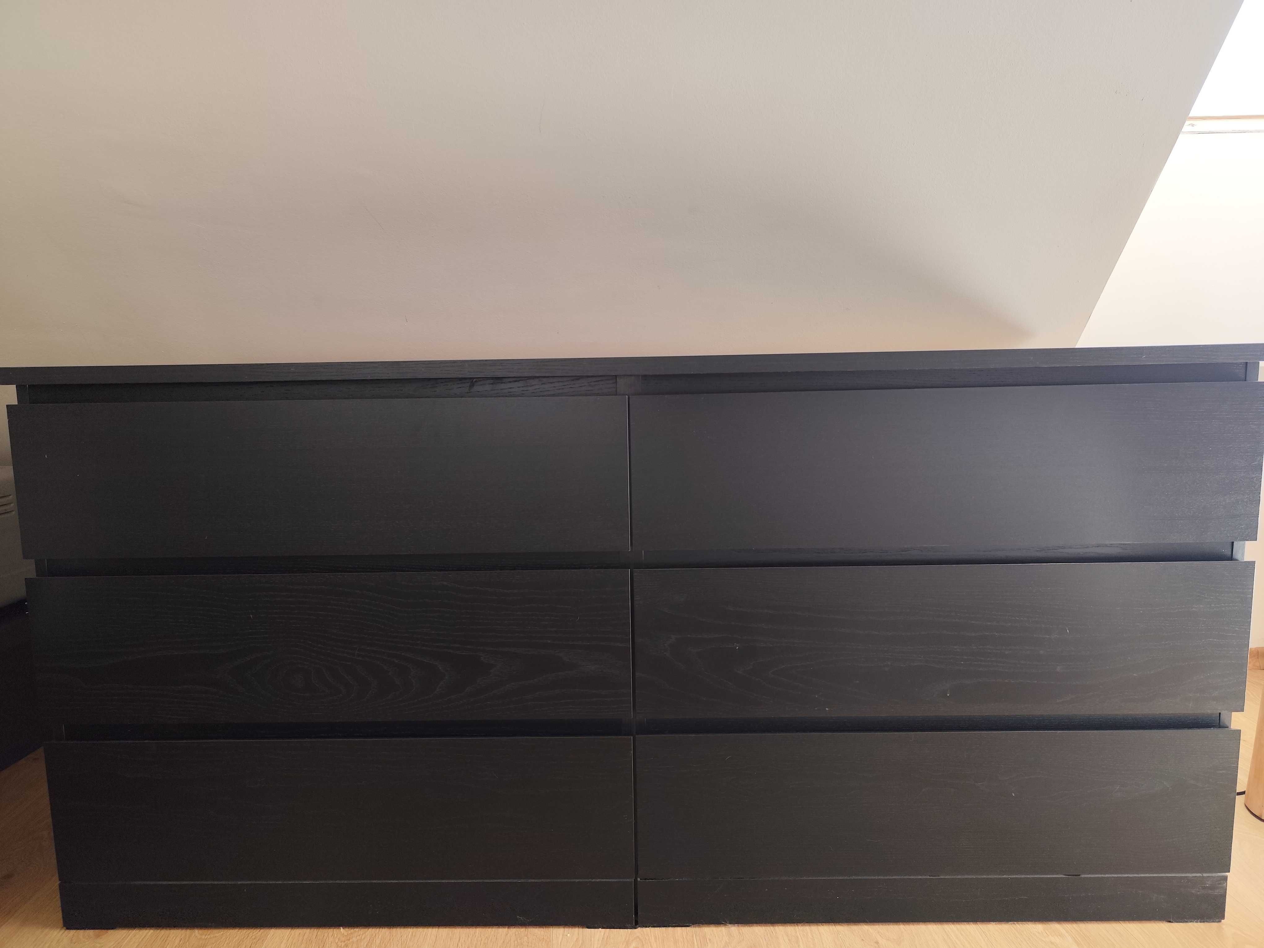 Черен шкаф от IKEA