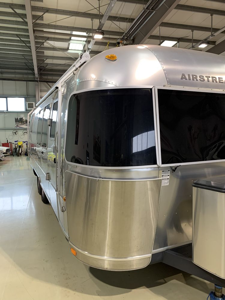 Rulota Airstream 75th Anniversary