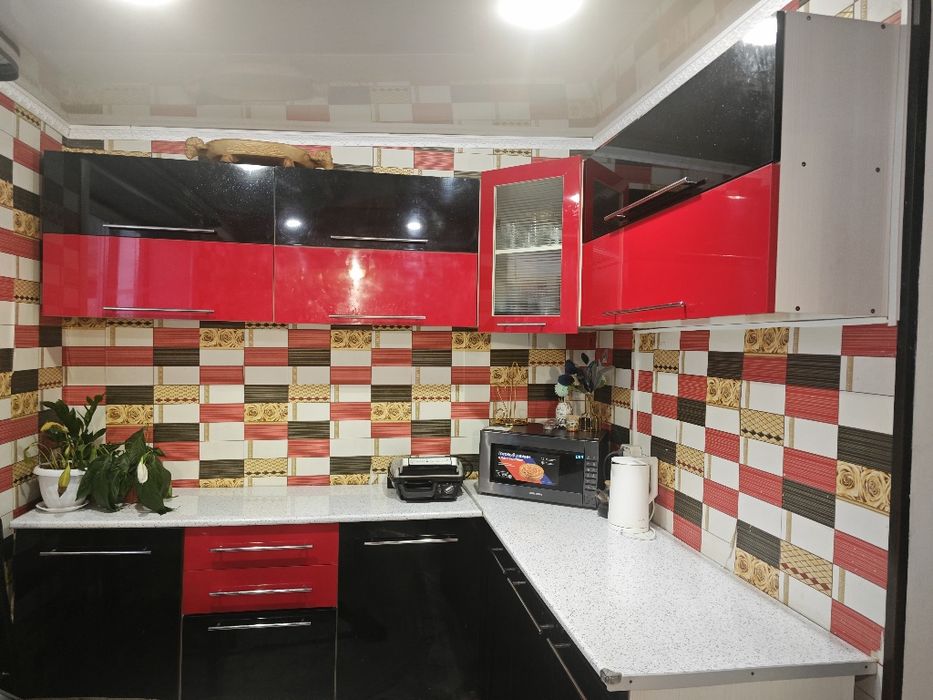 Продам кухонный гарнитур