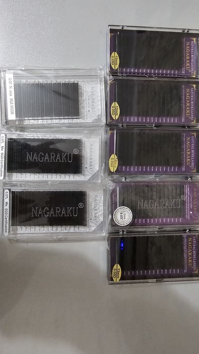 Наращивание ресница 200000