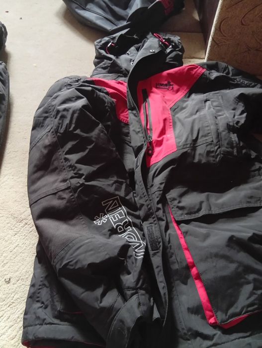 Vând costum pescuit Norfin Extreme 5 nou fără eticheta