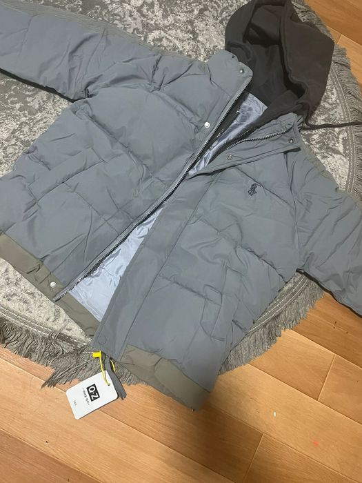 Продам детскую куртка