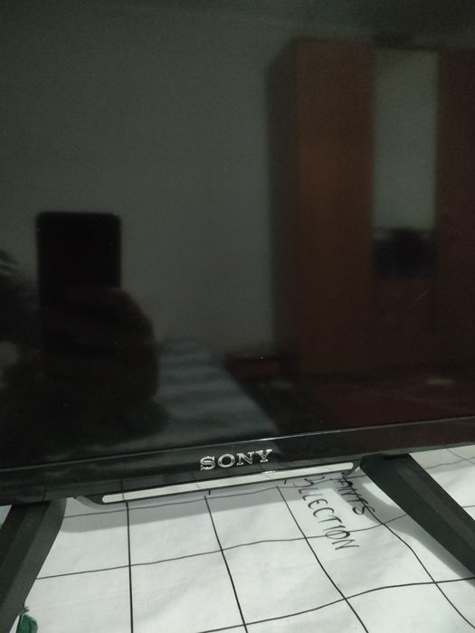 Продам тиливизор Смарт ТВ SONY.