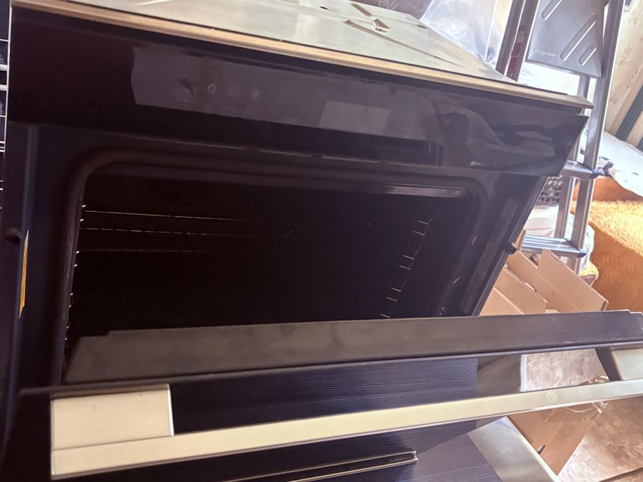 Фурна за вграждане Whirlpool W7 OM4 4S1 P